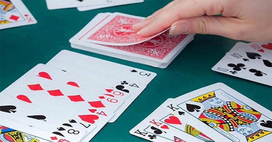 Câu bài, cách chơi Phỏm 9 cây quan trọng để xây dựng bộ bài mạnh Câu bài, cách chơi Phỏm 9 cây quan trọng để xây dựng bộ bài mạnh