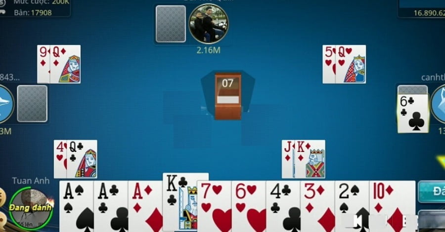 Bài Tú lơ khơ là một trong những tựa game đánh bài gồm 54 lá